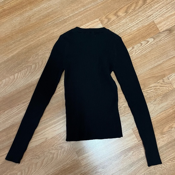 SOLD- Ribbed Black Top - Picture 4 of 4
